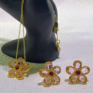 Elegant Gold and Pink Flower Jewelry Set